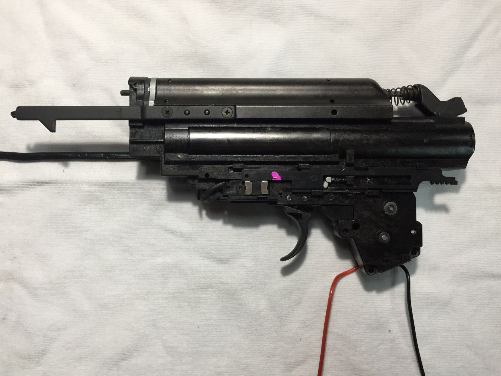 東京マルイ AK102 次世代電動ガンの修理をさせて頂きました