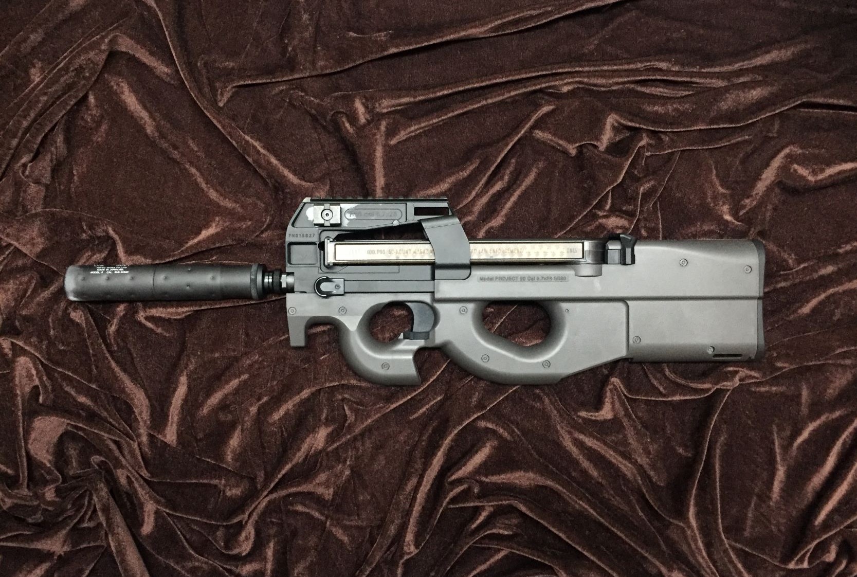 東京マルイ P-90 TR スタンダード電動ガンのカスタムをさせて頂きまし