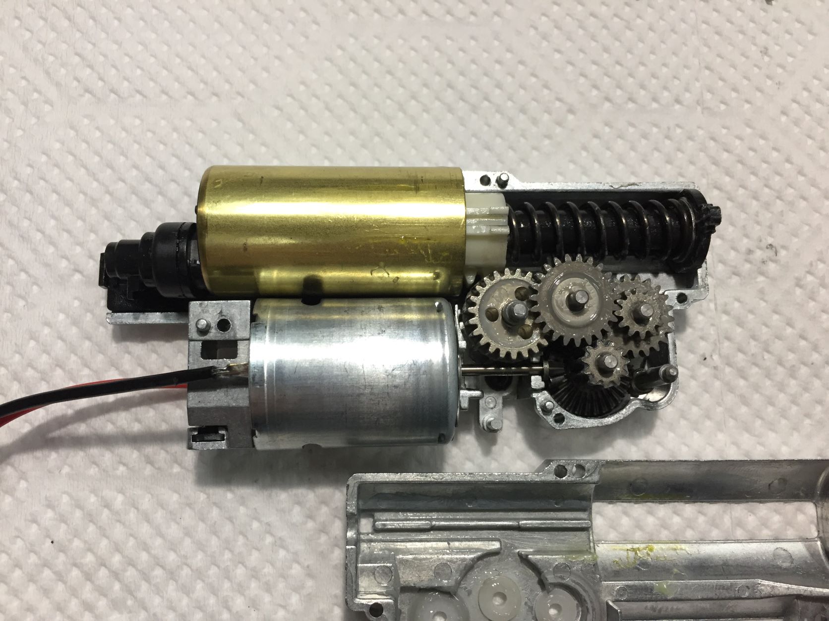 東京マルイ MP7A1 電動コンパクトマシンガンのカスタムをさせて頂き