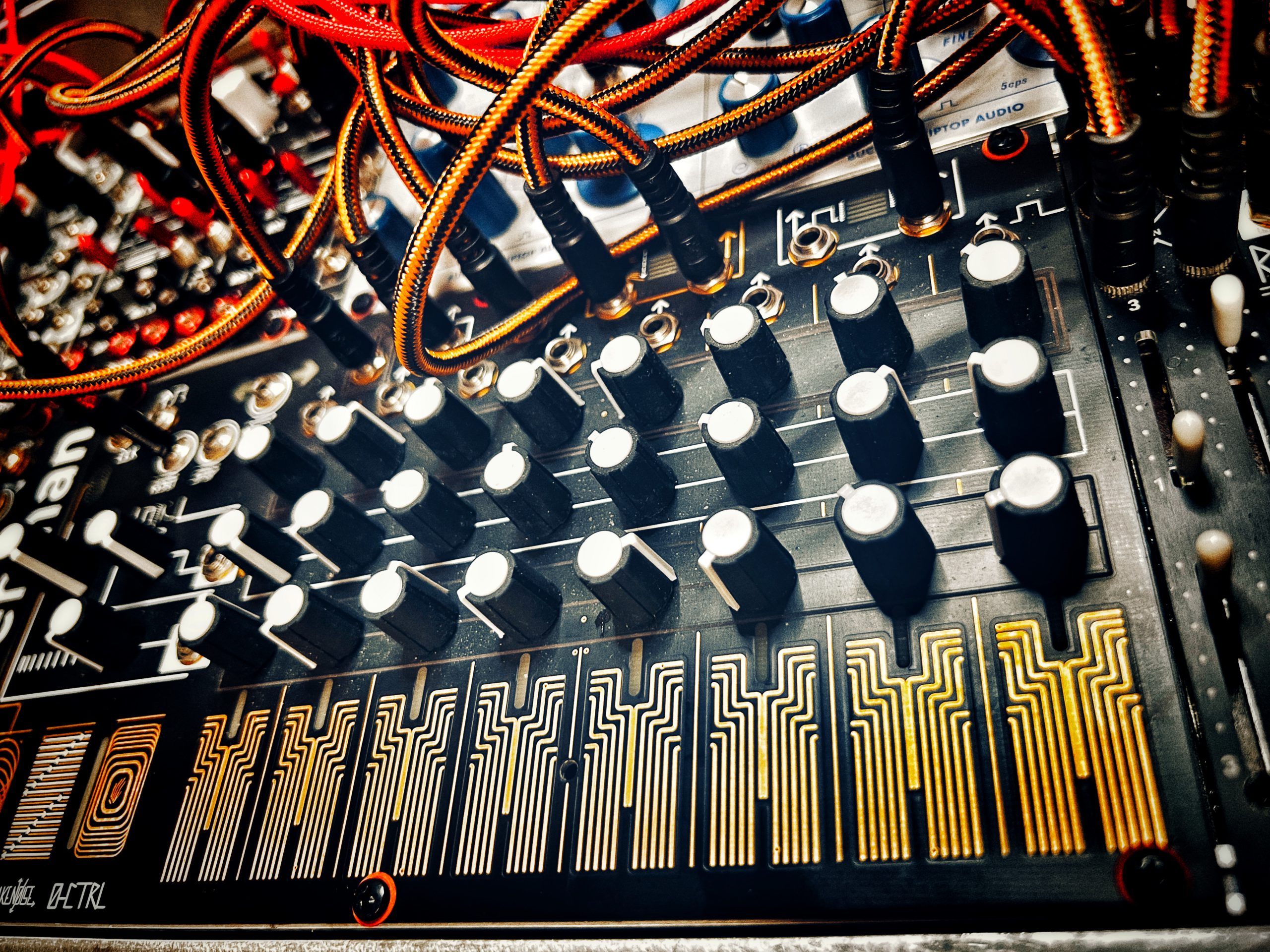 MakeNoise 0-CTRLレビュー – JunkYardMachineMusic