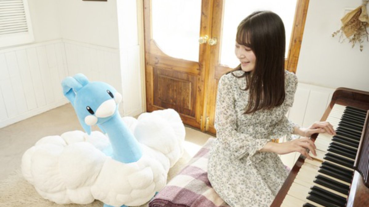 ふとんは羽毛！？「ぬいぐるみ 等身大チルタリス」がポケモンセンター