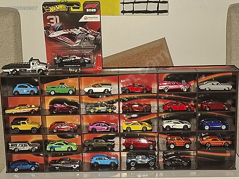 Hot Wheels Diecast Model 1:6 Koenigsegg Araba - 1300593907