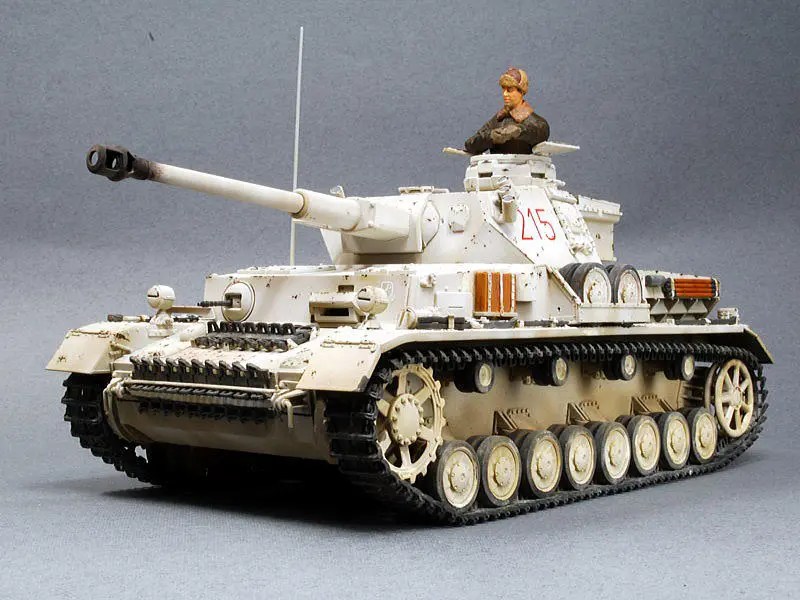 IV号戦車G型 ドラゴン 1/35 組立と塗装・製作記・完成写真, プラモデル