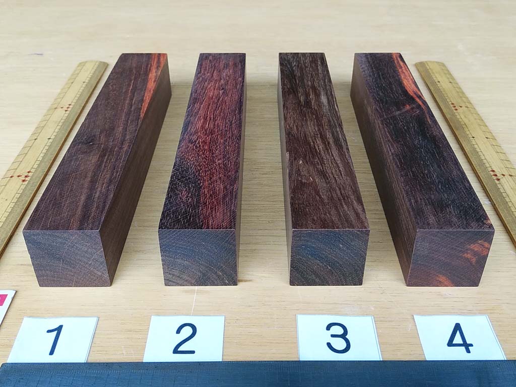 19814 材料 角材 (本)紫檀 (1) 4本口 [表・元口] … 材料[13]角材