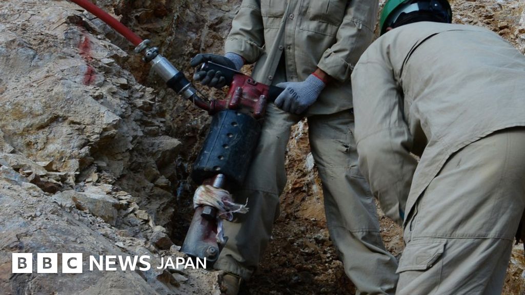 アフガニスタン北東部の金鉱で崩落、30人死亡 - BBCニュース
