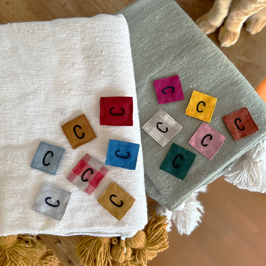 モロッコ キャットサイズポンポンブランケット – iamacatjp