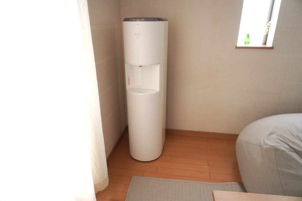 水道水でOK！浄水型ウォーターサーバー「エブリィフレシャス・トール