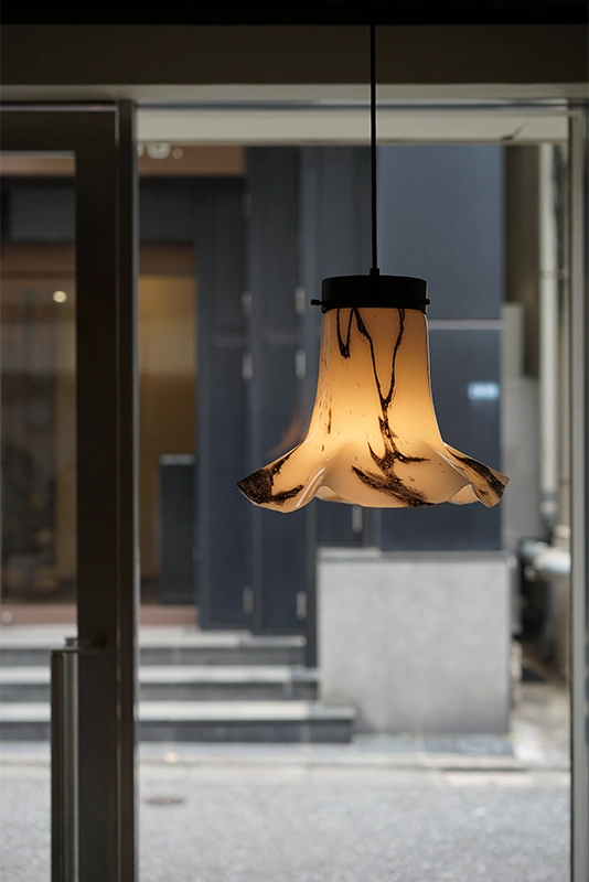 ドイツヴィンテージ照明 モダンガラスペンダントランプ | インテリア