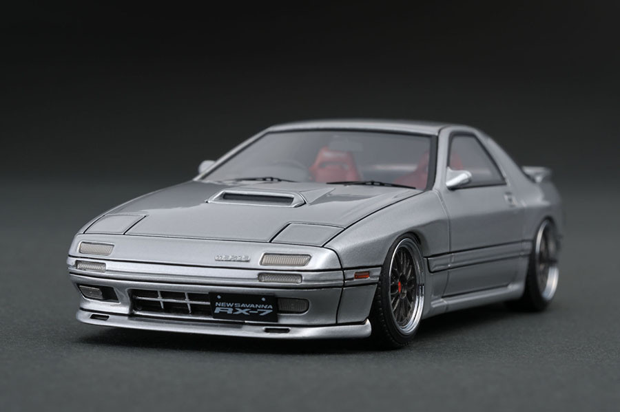 IG0563 1/43 Mazda Savanna RX-7 (FC3S) Silver | LINE UP | ignition