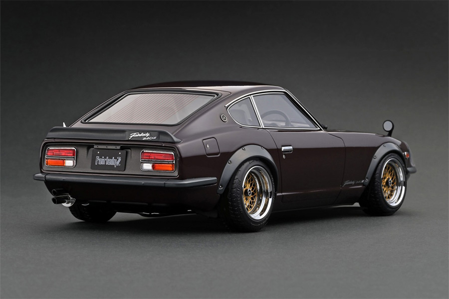 IG2455 1/18 Nissan Fairlady 240ZG (HS30) Maroon | LINE UP | [公式