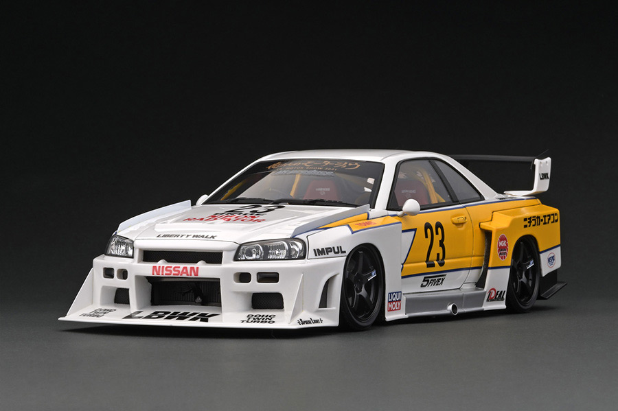 IG2704 1/18 LB-ER34 Super Silhouette SKYLINE White/Yellow With Mr