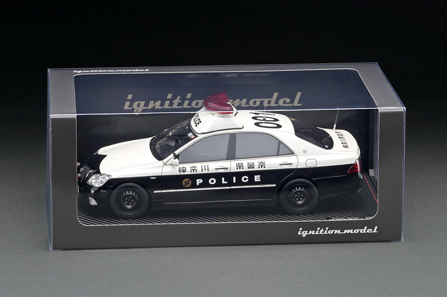IG2048 1/18 Toyota Crown (GRS180) 神奈川県警 自動車警ら隊001号