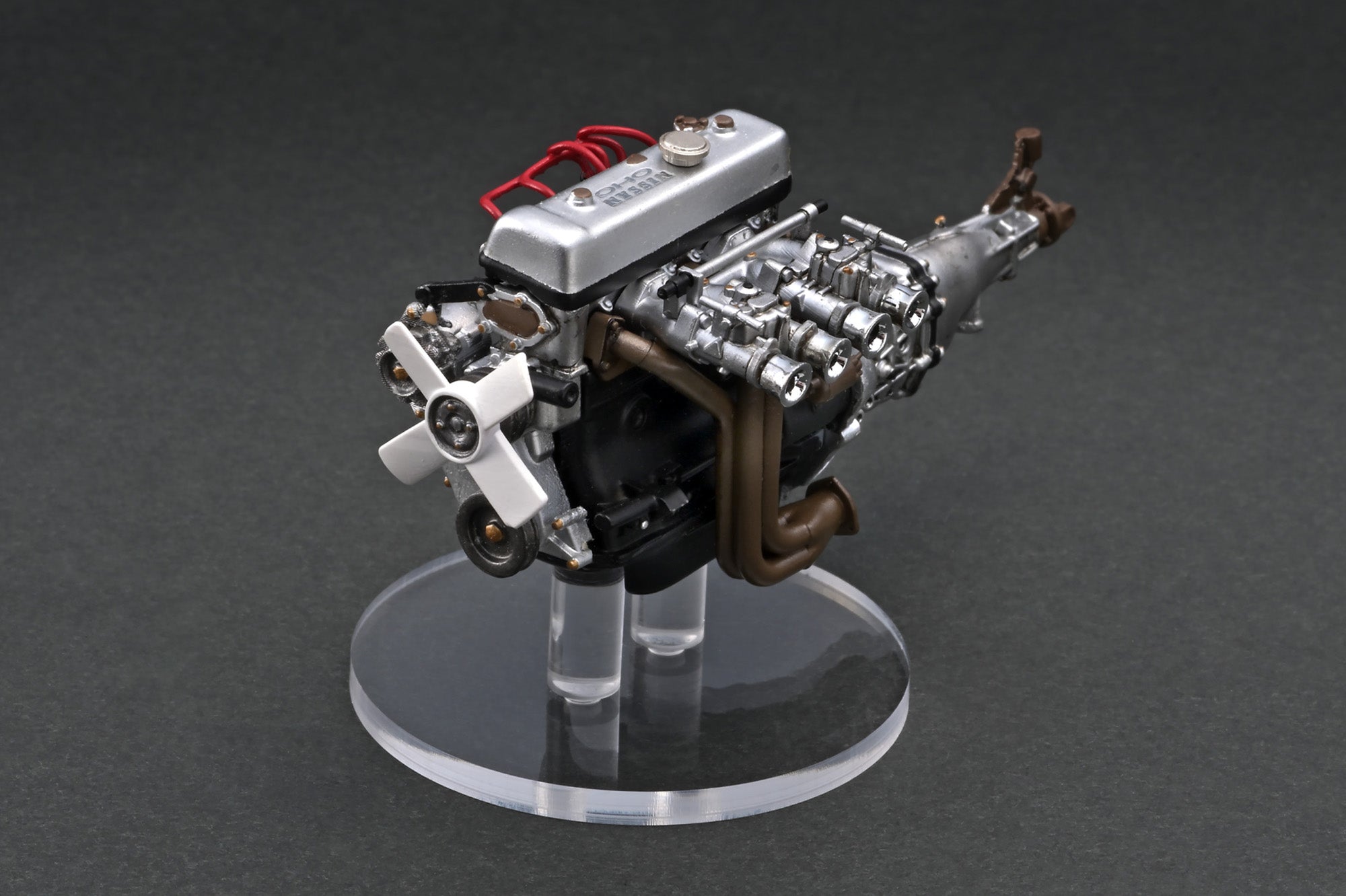 IGNITION 1/18 Fairlady 2000 scale model! - Datsun Roadster Forum