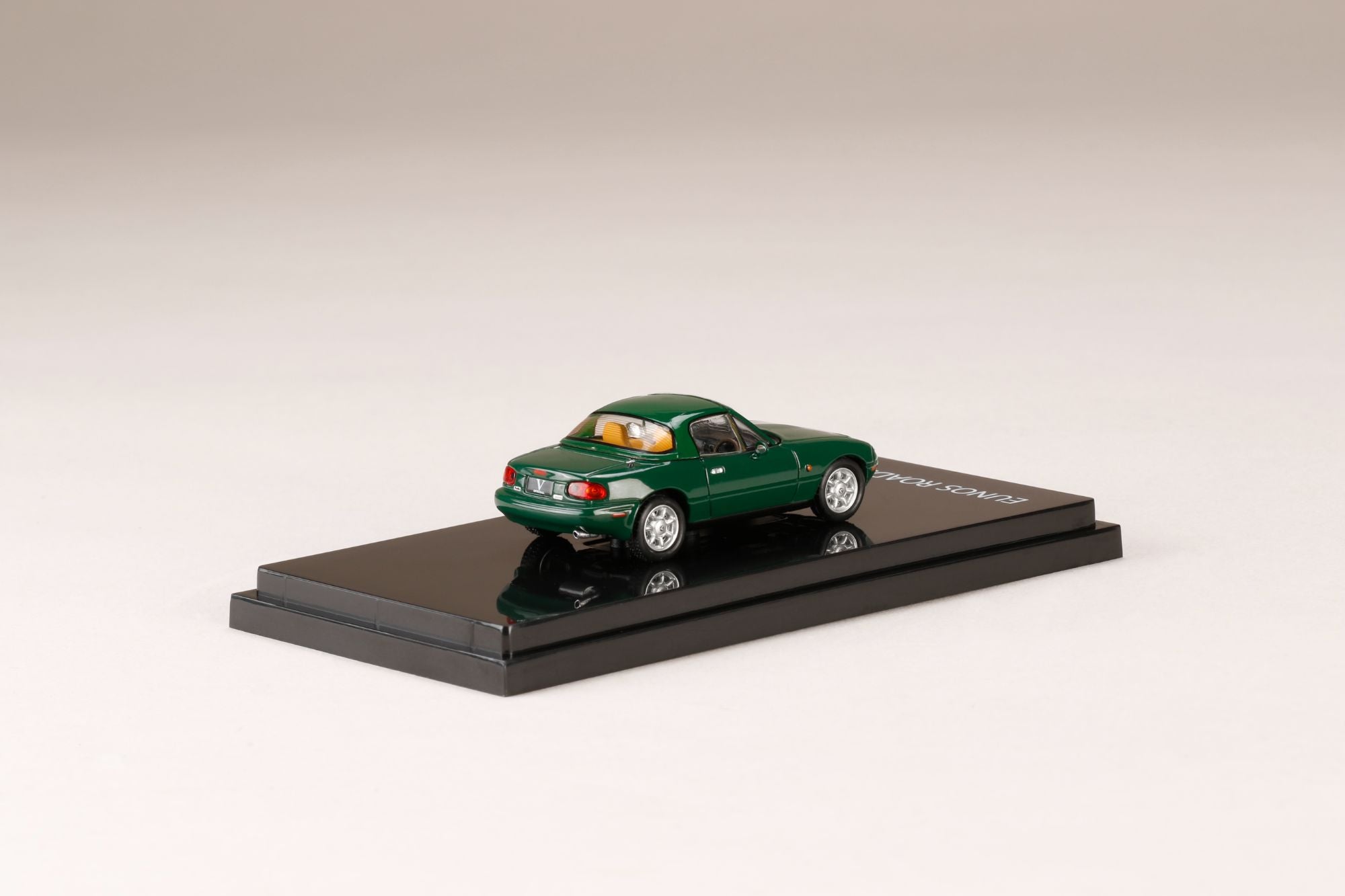 Hobby Japan HJ641025BGR EUNOS ROADSTER (NA6CE) V-SPECIAL NEO GREEN