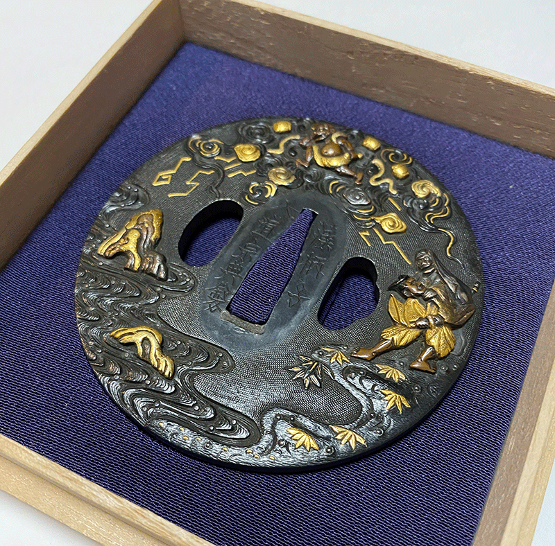 一条戻橋図鐔 藻柄子宗典Tsuba design of Heike Monogatari Signed by