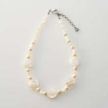 ゆうちゃみ様着用】ネックレス 白蝶貝 淡水パール ローズ ショート