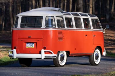 ワーゲンバス」が約1700万円で落札！ 著名な冒険家が所有した