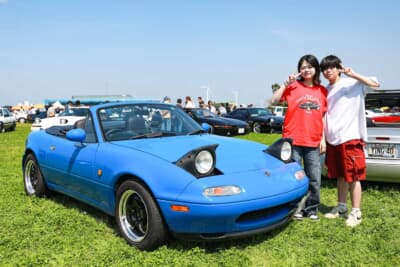 彼女のユーノス「ロードスター」はメルカリで購入！ 母と同じマリーナ