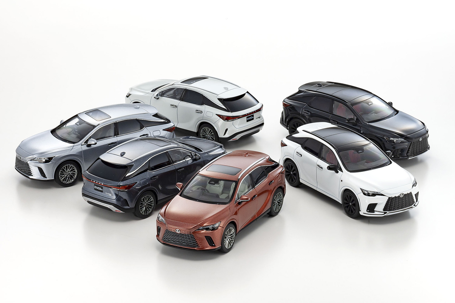 レクサス「RX450h」と「RX500h」の1/43モデルカーが京商から待望の