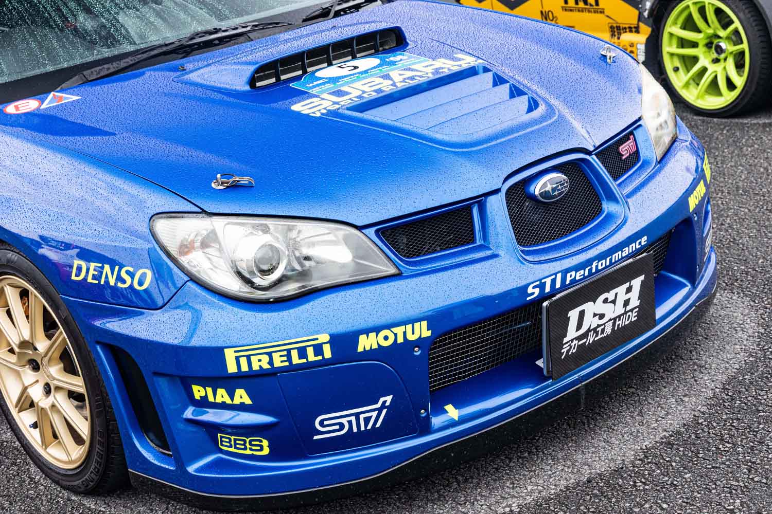 15回もカラーリング変更したスバル「インプレッサWRX STI」発見