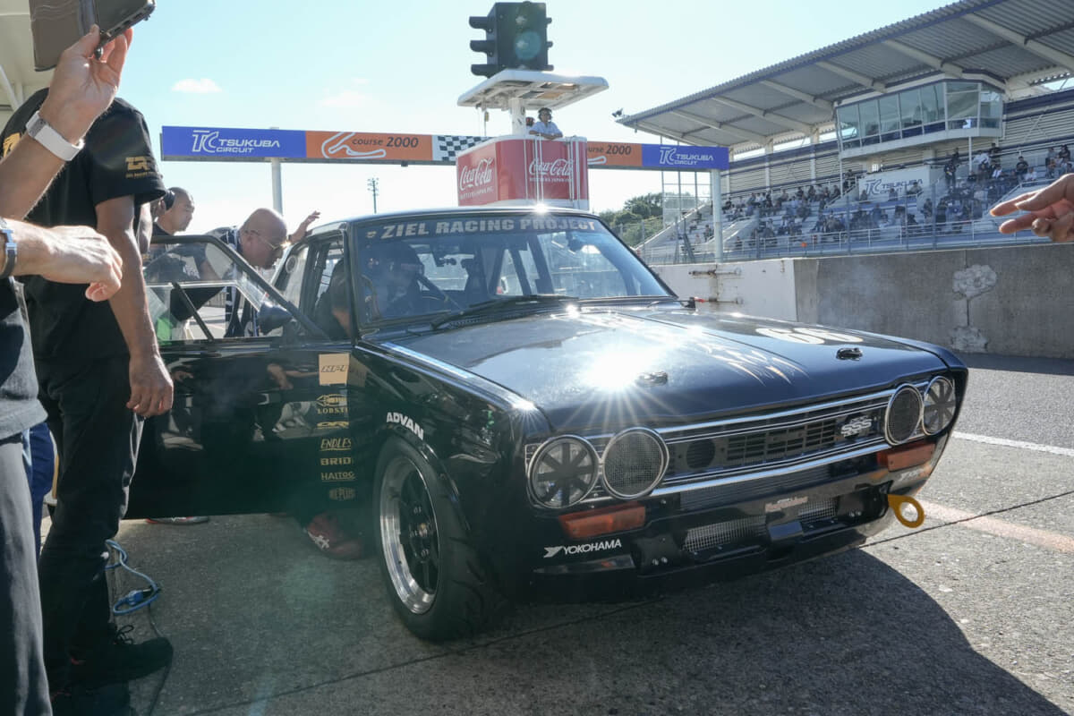 画像ギャラリー】クレイジーケンバンド・横山 剣さんが日産「510ブルー