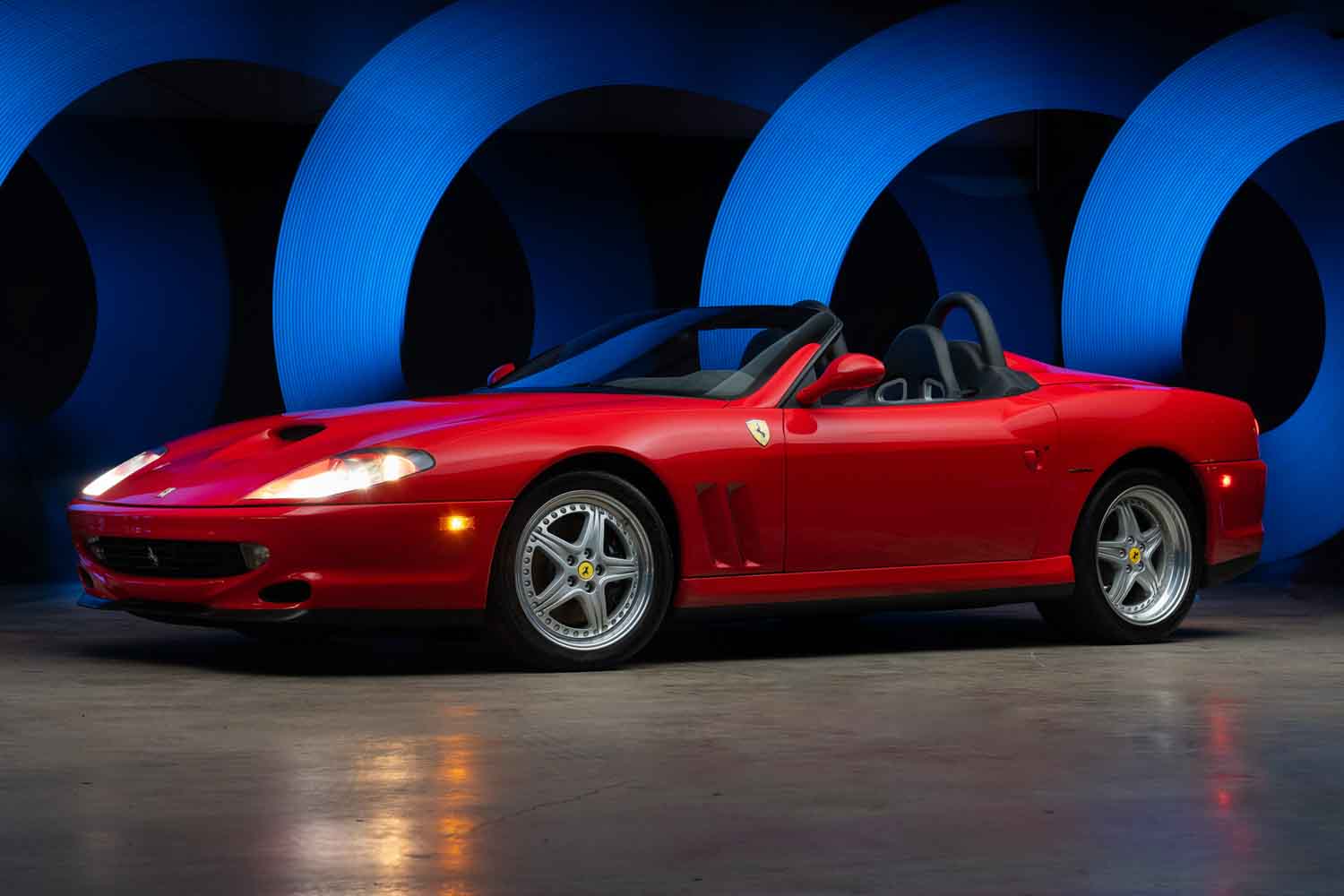 フェラーリのV12 FRフラッグシップが最注目！「550バルケッタ