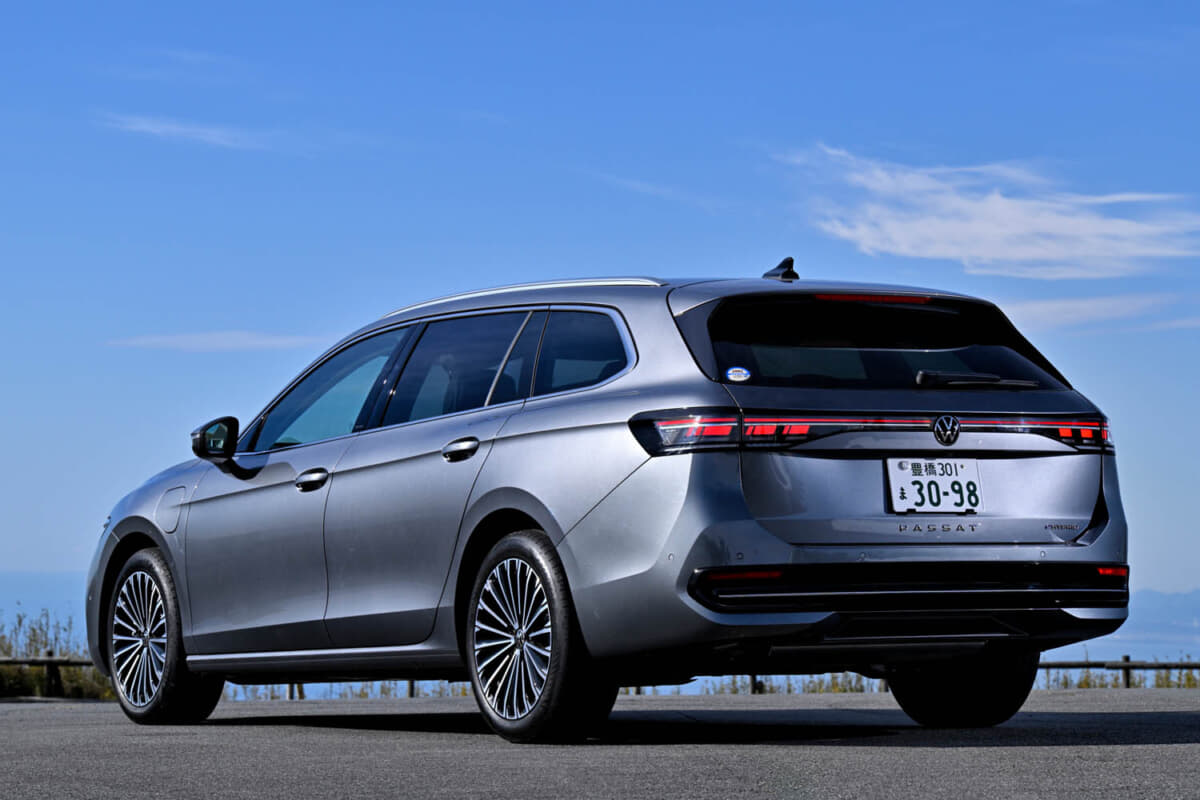 VW新型「パサート」は「世界最高級の実用車」!? 濃密なドライブ