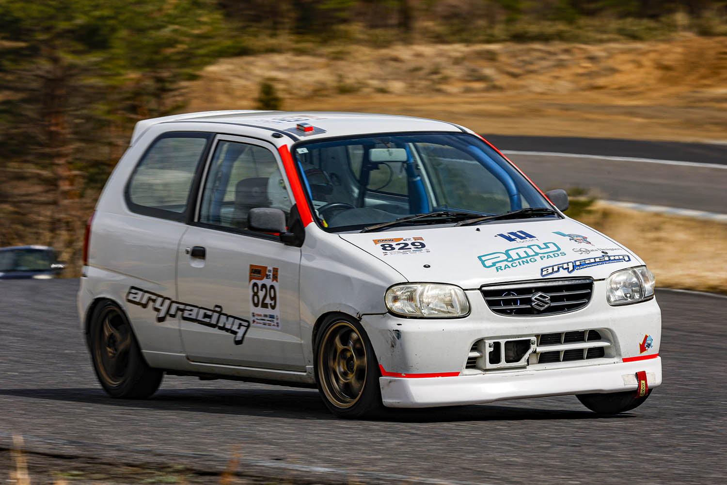 東北660耐久レース開幕！ 吹雪が襲う厳しいコンディションで優勝を獲得
