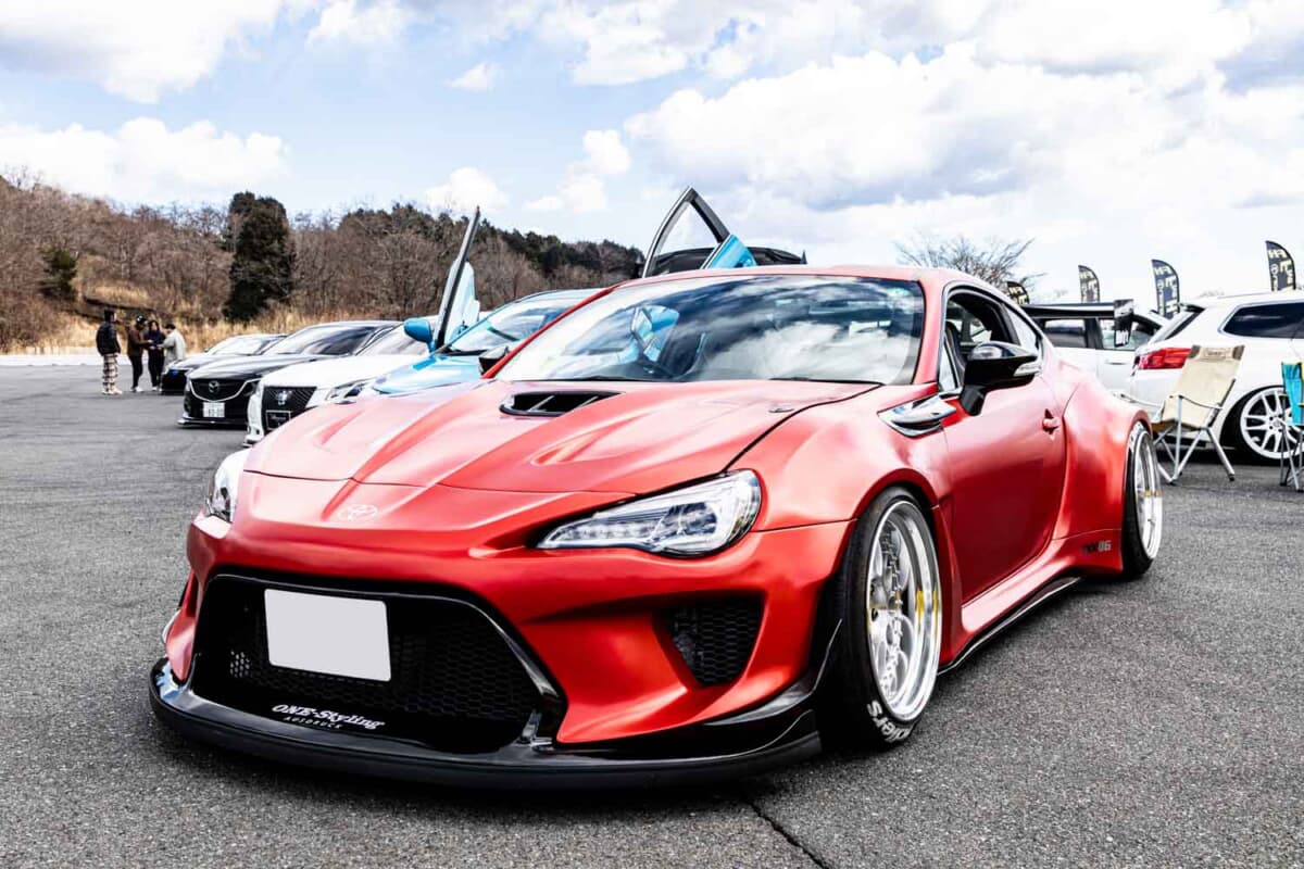 02_AMW_250906_toyota-86_-