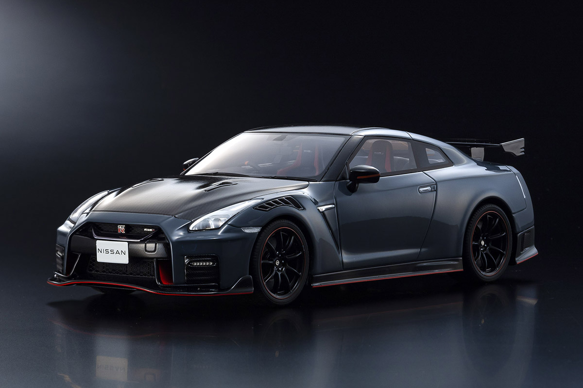 京商samuraiシリーズ最新作！ 1/18スケール「日産GT-Rニスモ2022