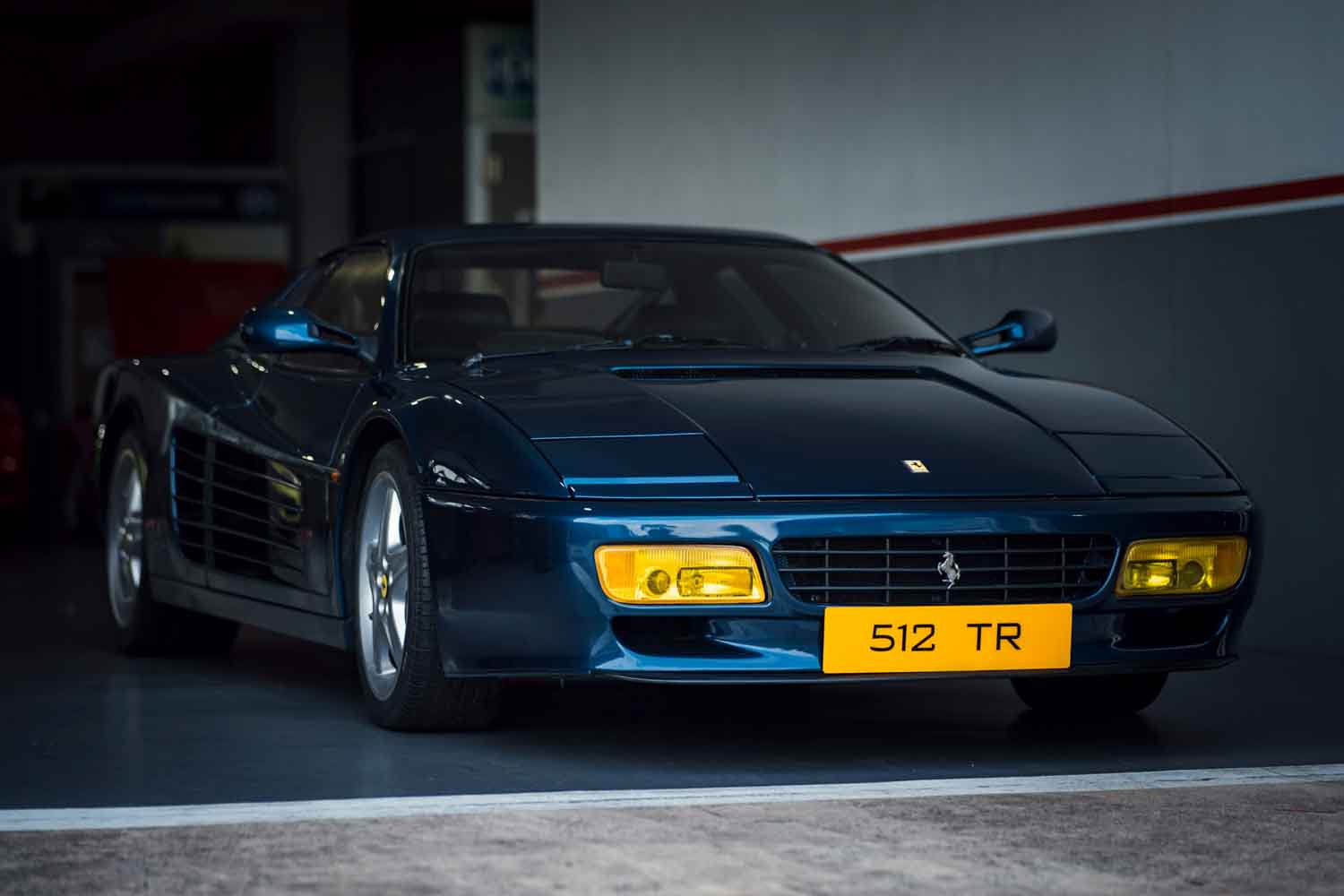 テスタロッサ」の後継「512TR」が5億円！ 世界に3台しか存在しない