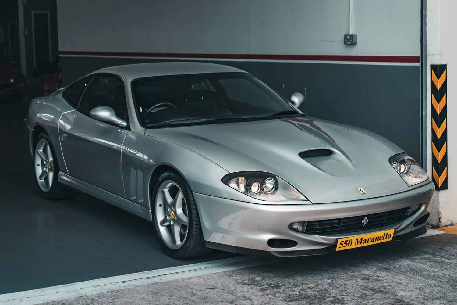 約2000万円！ フェラーリ「550マラネロ」のクーペはバルケッタの約半分