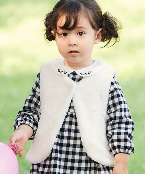 セール】 リボンモチーフボアベスト(90~100cm) （ベスト）｜BeBe