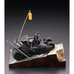 ヨドバシ.com - 海洋堂 KAIYODO バットモービル タンブラー in GOTHAM