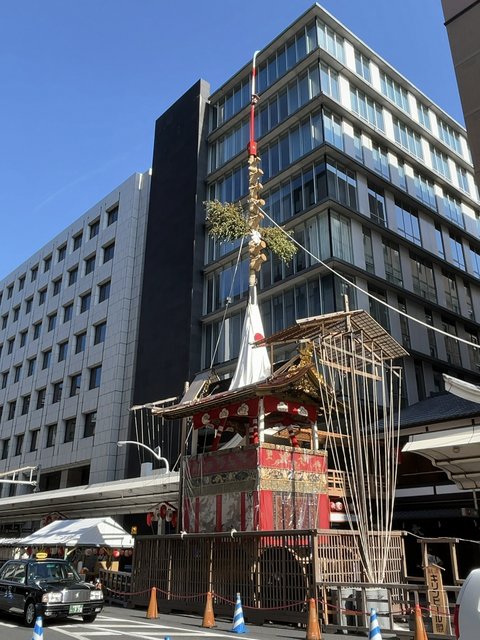2025京都祇園祭】朝の前祭ぶらり☆四条通山鉾建て＆長刀鉾『厄除ちまき