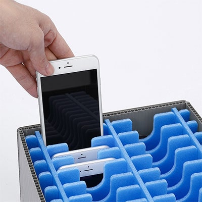 送料無料】 プラダン製スマホ収納ケース(22台用) W345×D240×H175mmの