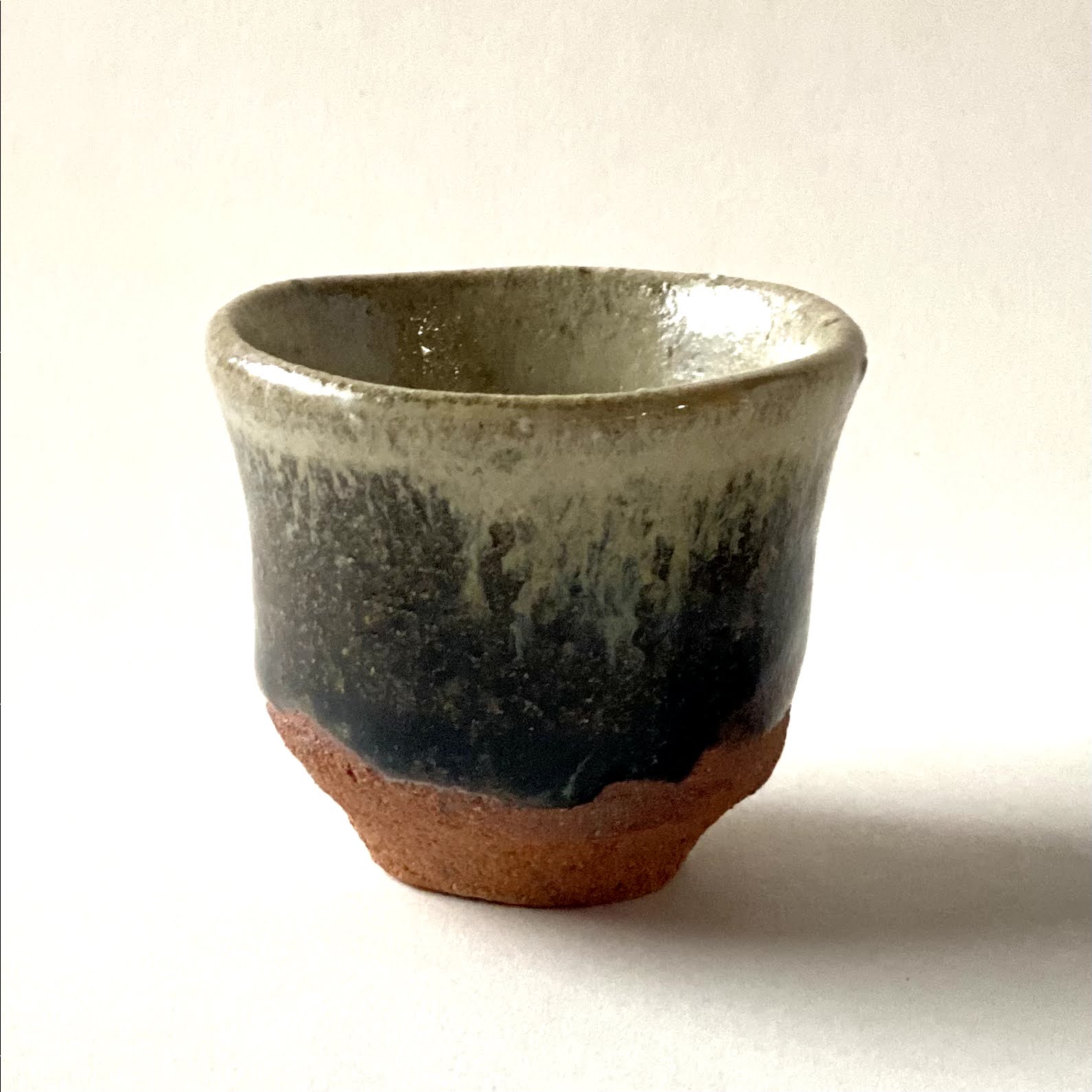 朝鮮唐津ぐい呑D | 鏡山窯オンラインショップ