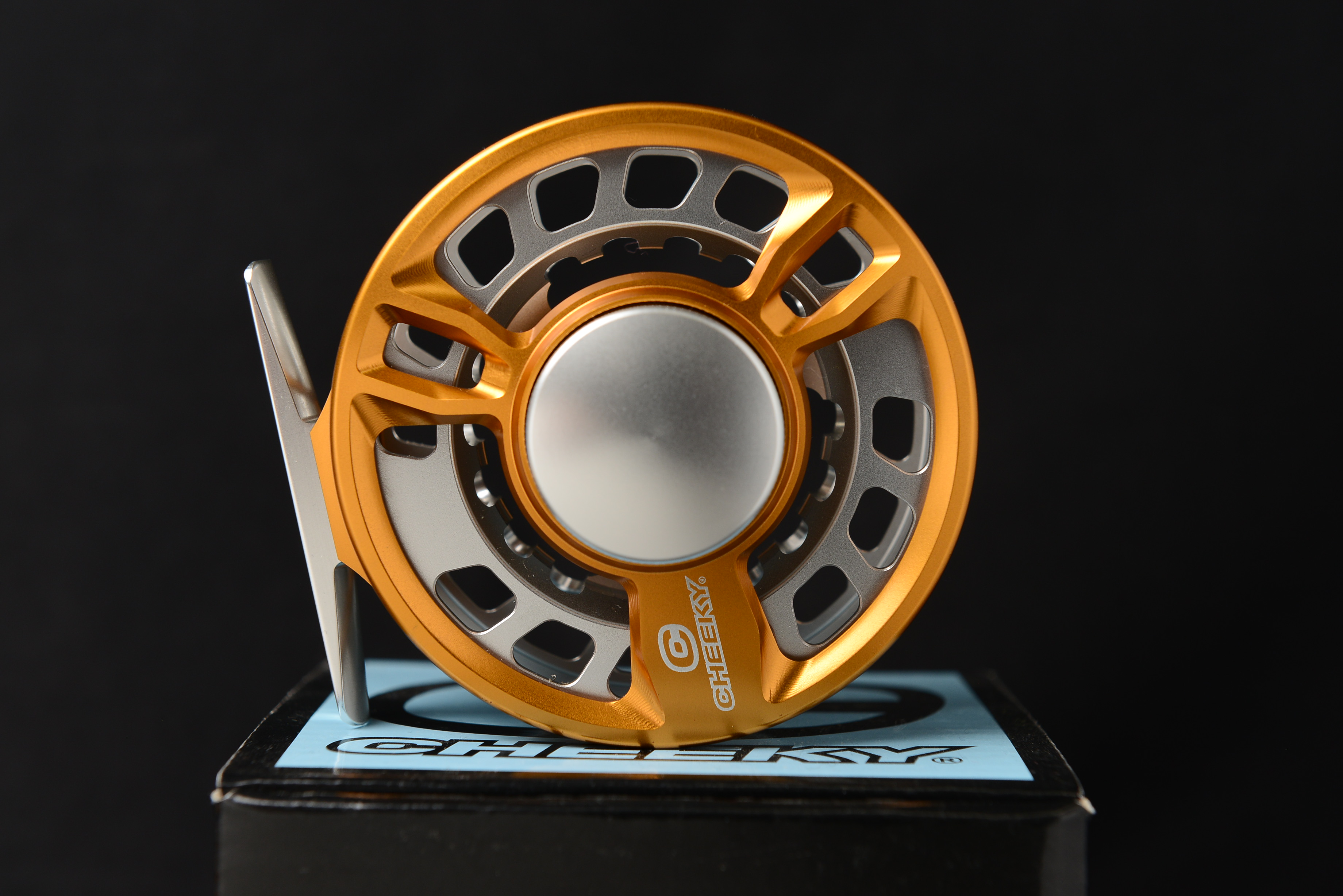 チェキー｜リミットレス325｜CHEEKY ｜ Limitless 325 | K−RIVER'S