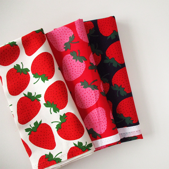オックスプリント いちご 110cm巾 イチゴ|フルーツ|くだもの | ひなた