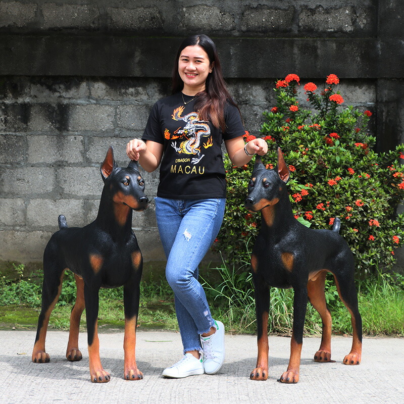 ドーベルマン 置物 等身大 オブジェ FRP製 リアルな犬の像 ガーデン