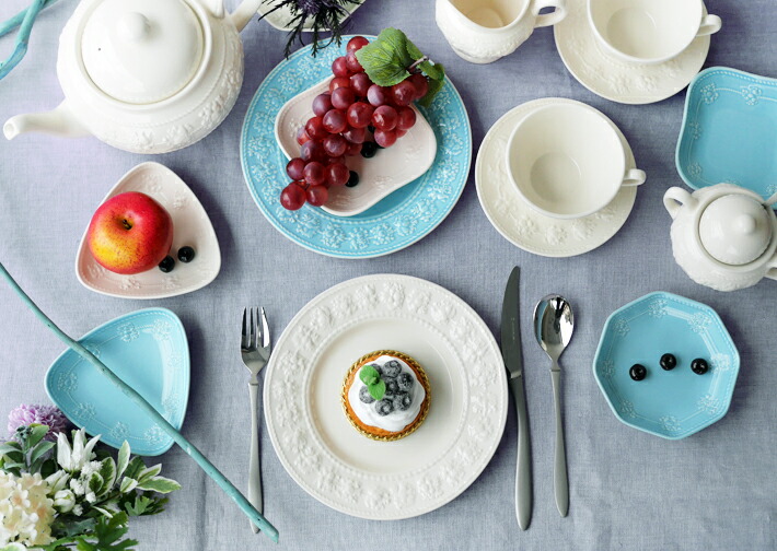 ウェッジウッド（WEDGWOOD）-フェスティビティ - 輸入ブランド洋食器