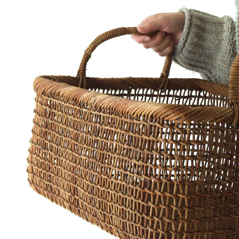 楽天市場】秋田県 あけび蔓細工 あけびかご 書類籠 特上透かし編み こ