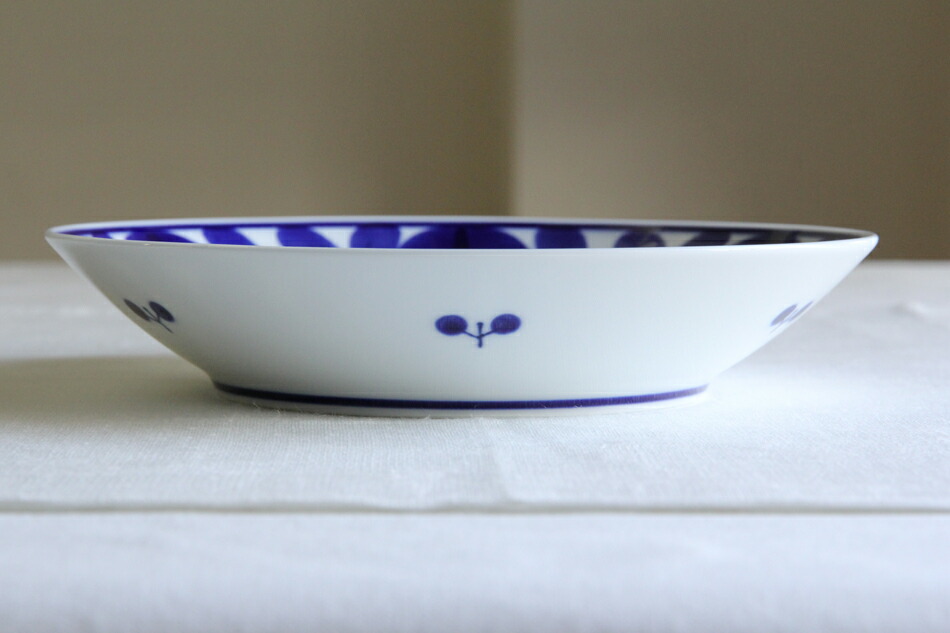 ブルーム プレート（白山陶器） フリーデザイン ｜ 北欧・ロングライフ