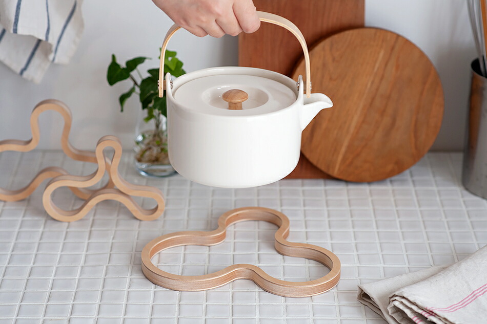 白樺のポットスタンド（マヤムー／majamoo） フリーデザイン ｜ 北欧