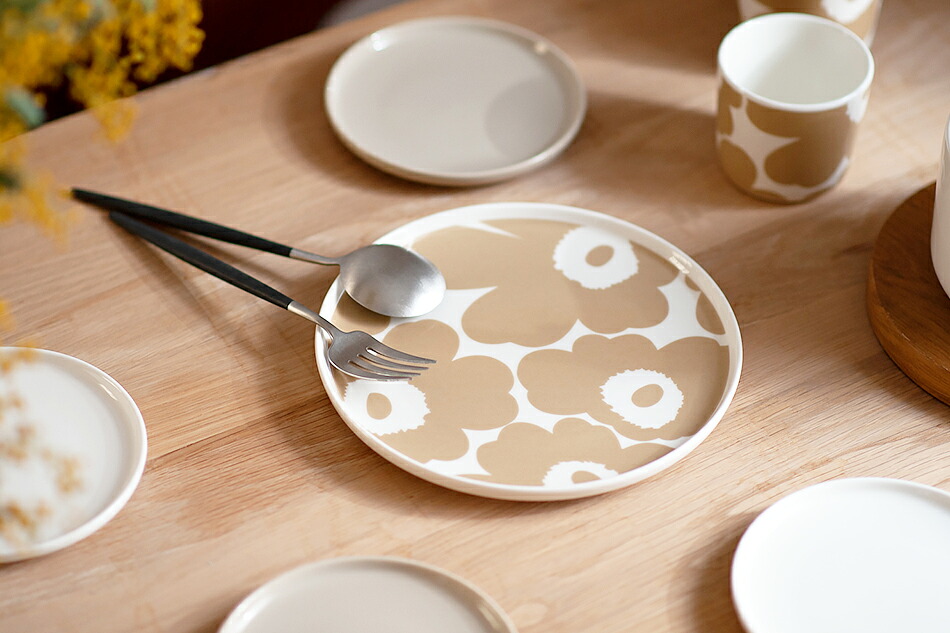 ラウンドプレート 20cm（マリメッコ／marimekko） フリーデザイン