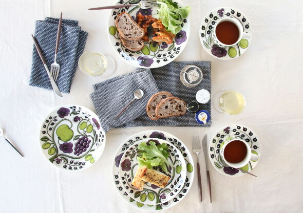 アラビア（ARABIA） パラティッシ/Paratiisi プレート 21cm パープル