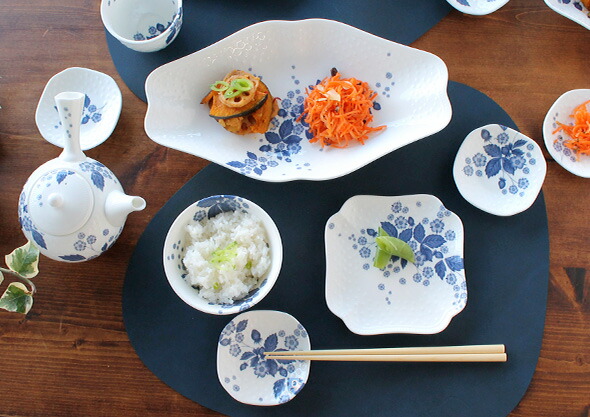 ウェッジウッド（WEDGWOOD） ストロベリー ブルーム インディゴ