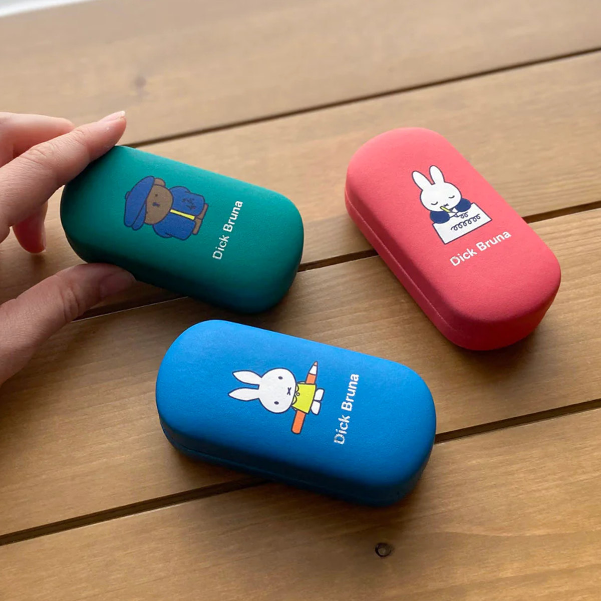 楽天市場】アクセサリーポーチ ミッフィー キャリング コンパクト