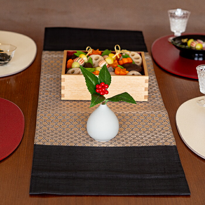 バンイノウエ 華わび裂ラナー テーブルランナー 黒 / BAN INOUE | 食器