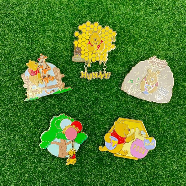 ディズニー くまのプーさん コレクションピンバッジ 風船 プーさん